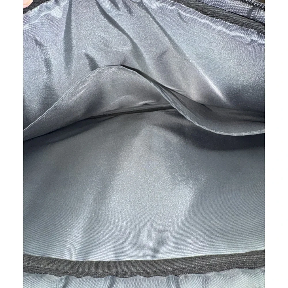 SwissGear padded nylon